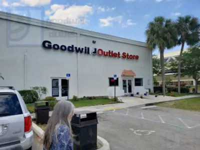 Goodwill Outlet FL Fort Lauderdale