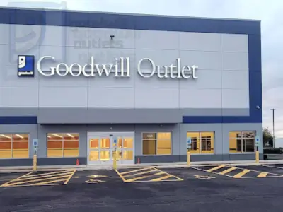 Goodwill Outlet Romeoville