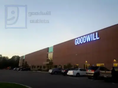 Goodwill Outlet Brooklyn Park MN